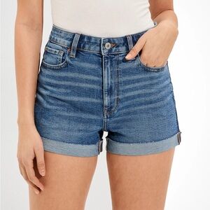 American Eagle Mom Shorts Stretch Denim Cuffed High Rise Medium Wash Size 10